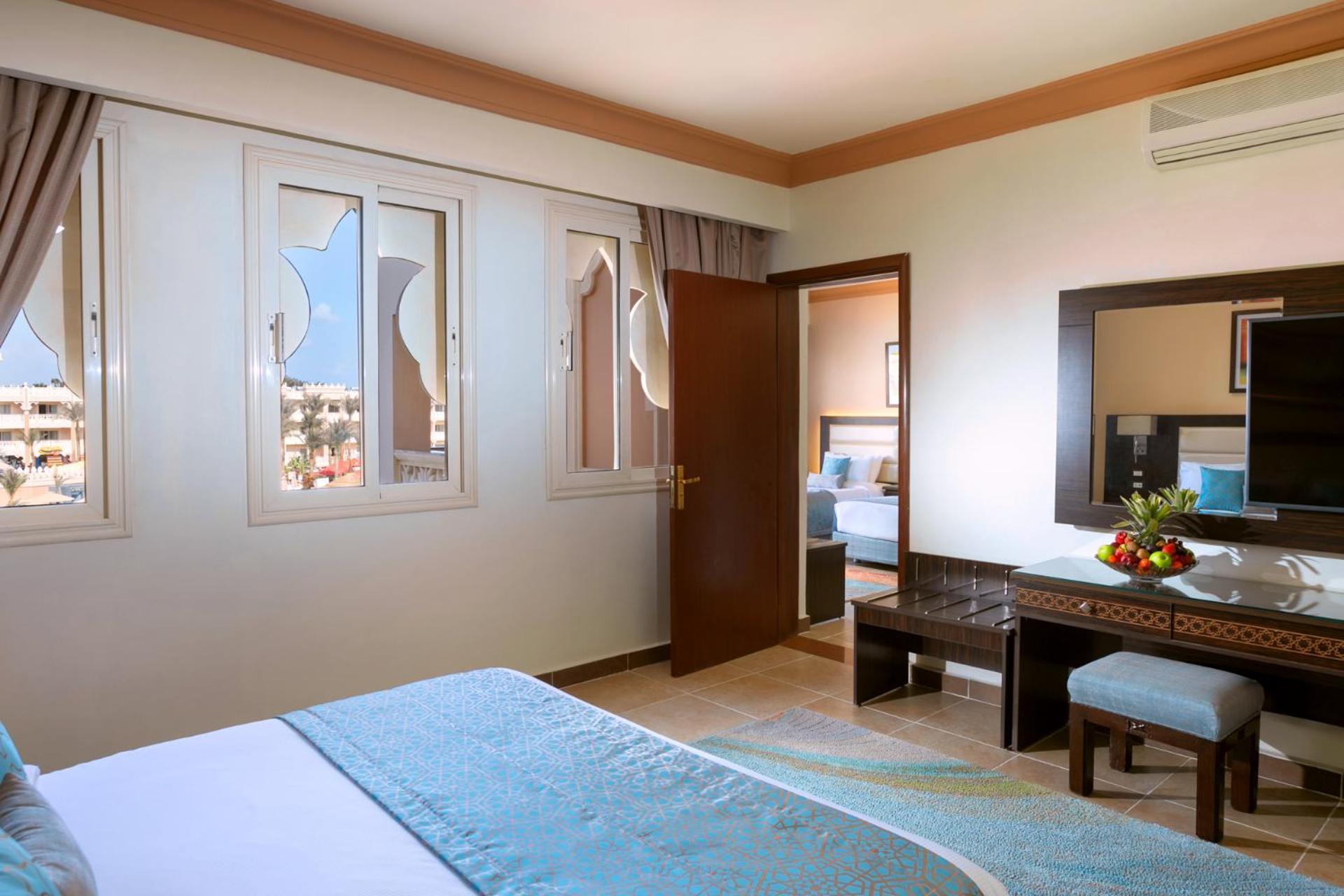 Pickalbatros Palace - Aqua Park Hurghada Eksteriør bilde Family room
